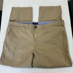 Tommy Hilfiger 46x32 Khakis Tan